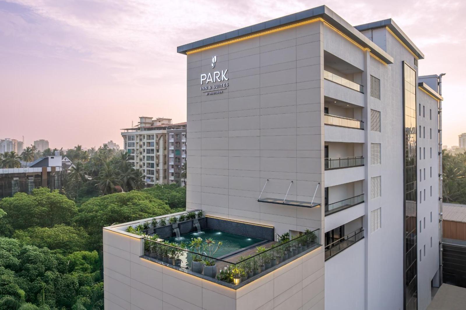 Park Inn & Suites By Radisson Thrissur East Fort Eksteriør billede