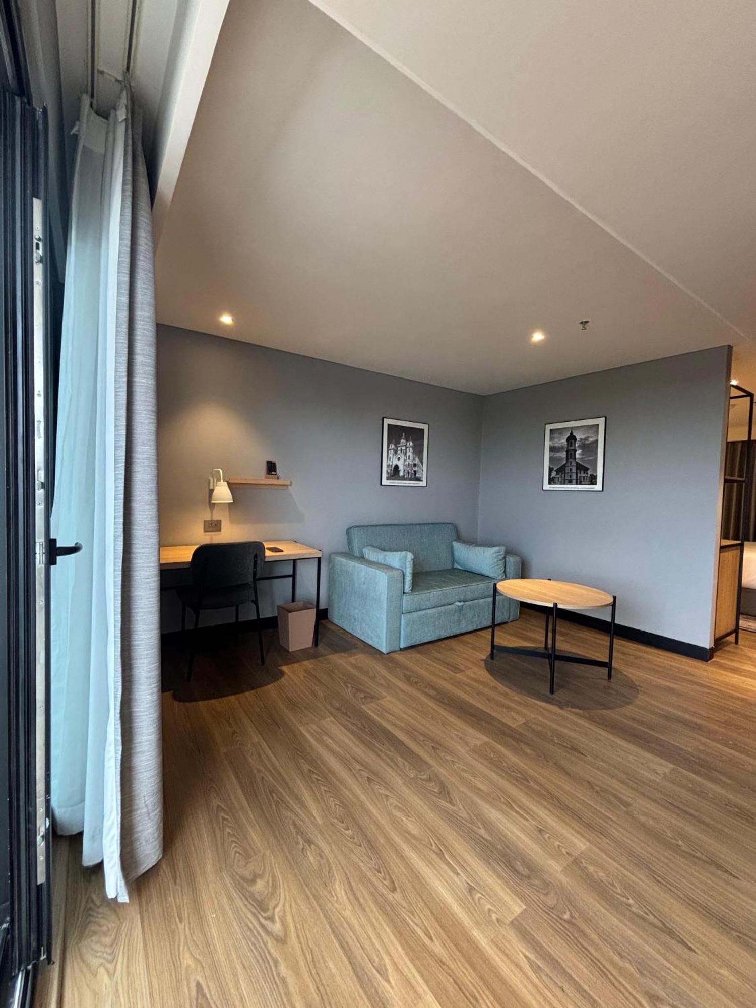 Park Inn & Suites By Radisson Thrissur East Fort Eksteriør billede