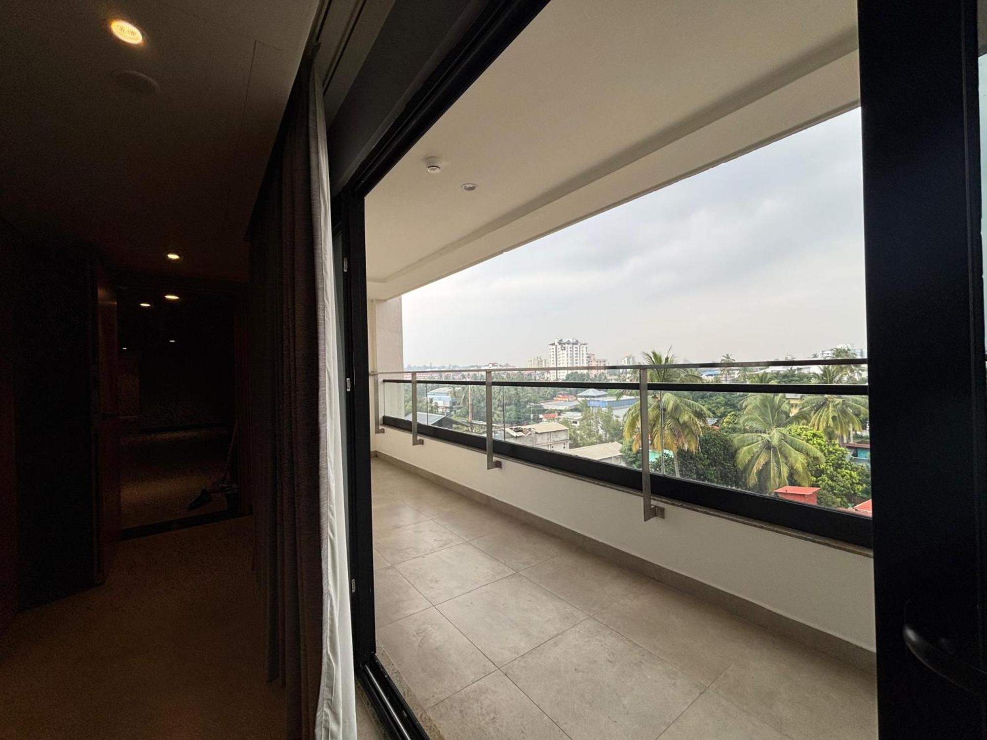 Park Inn & Suites By Radisson Thrissur East Fort Eksteriør billede