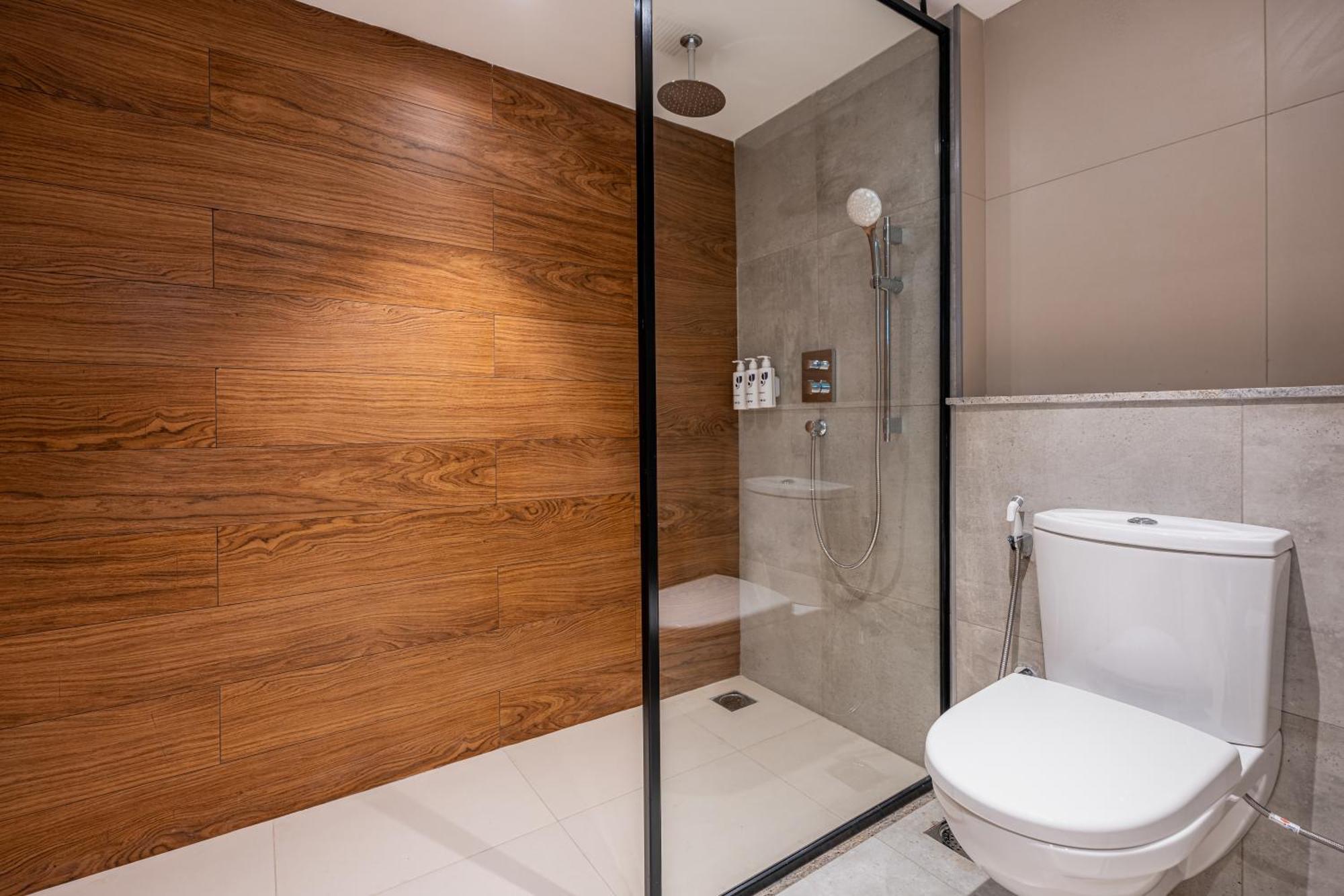 Park Inn & Suites By Radisson Thrissur East Fort Eksteriør billede