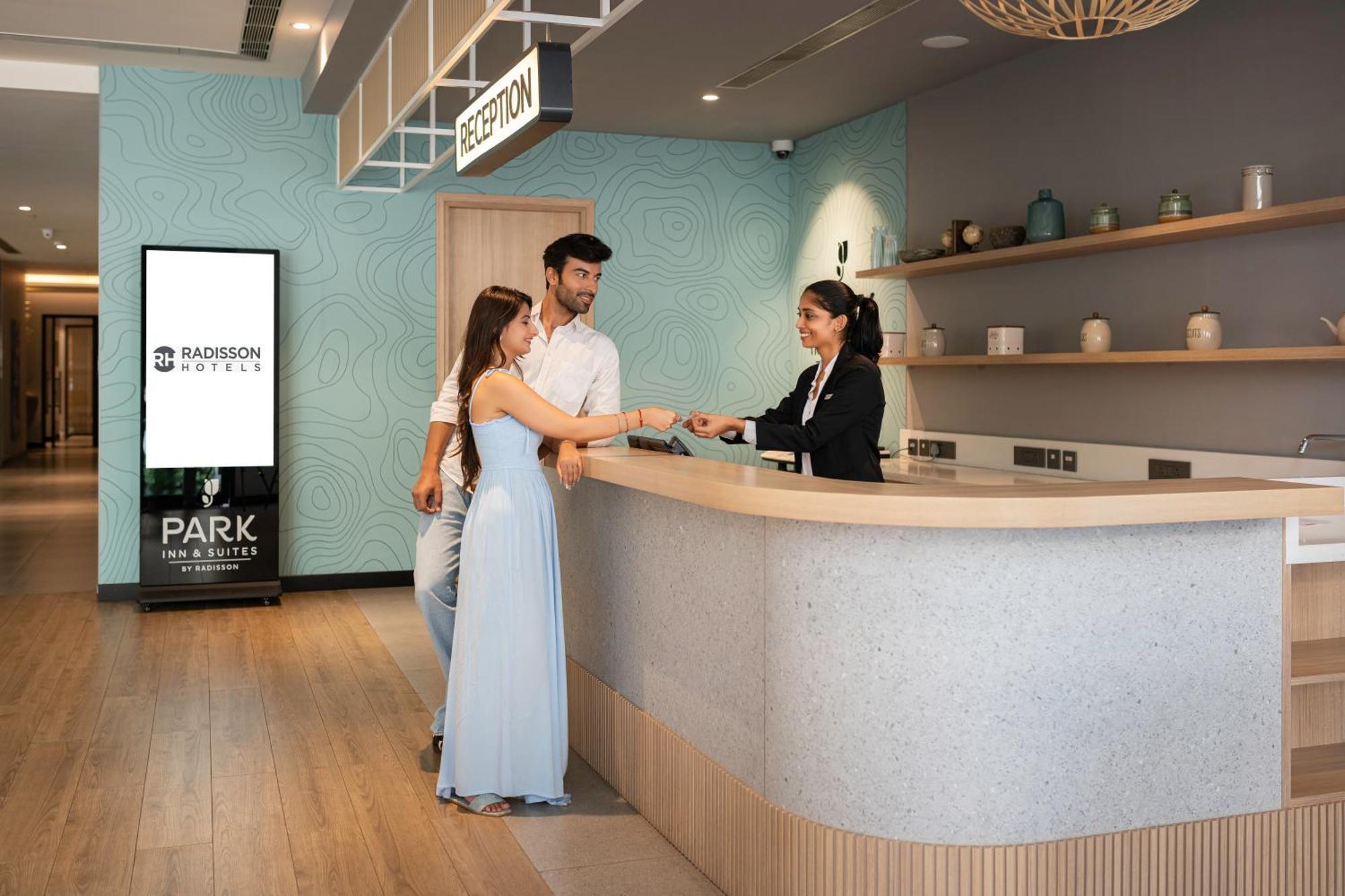 Park Inn & Suites By Radisson Thrissur East Fort Eksteriør billede