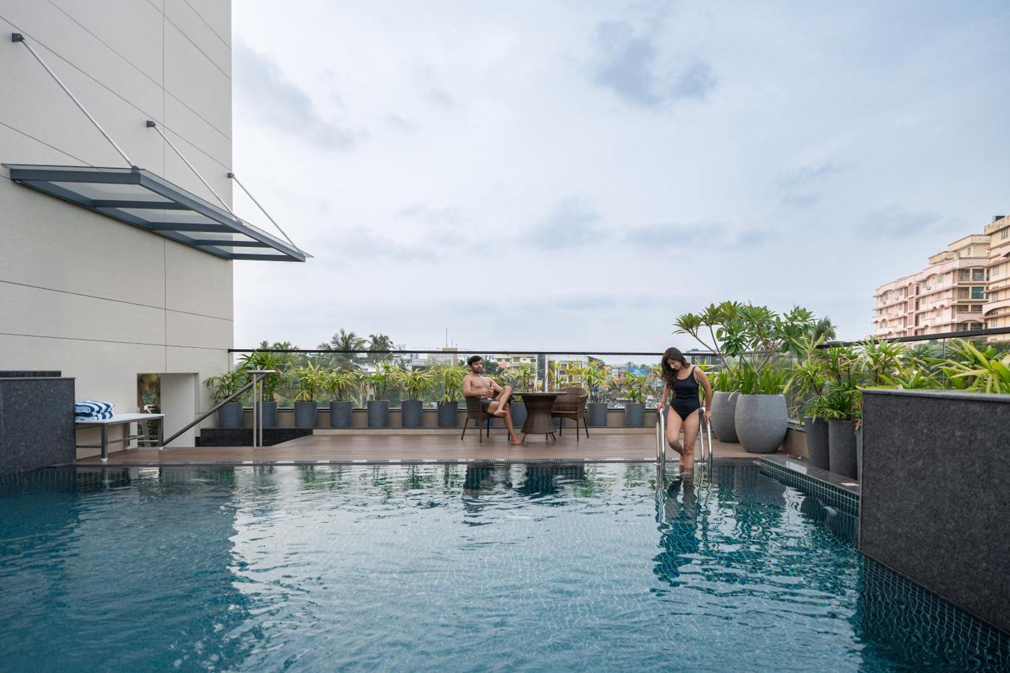 Park Inn & Suites By Radisson Thrissur East Fort Eksteriør billede
